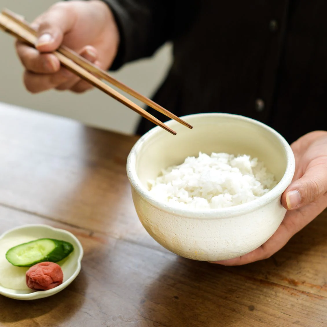 レンジで温められる一膳おひつ 伊賀焼 北欧 暮らしの道具店 レンジで温められる一膳おひつ 伊賀焼 北欧 暮らしの道具店