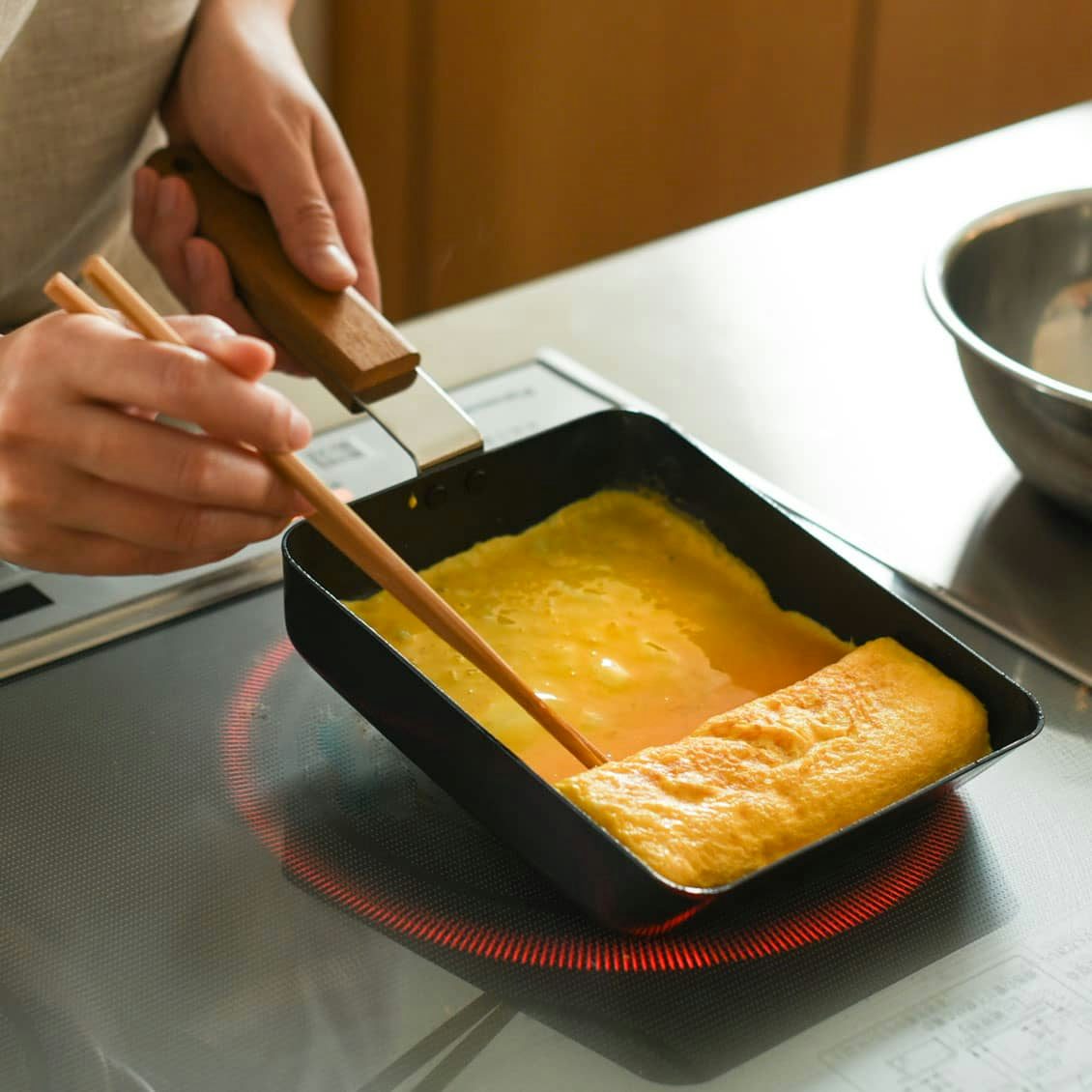 卵焼きフライパンのおすすめ 鉄でihも使える便利なambaiシリーズ 北欧 暮らしの道具店