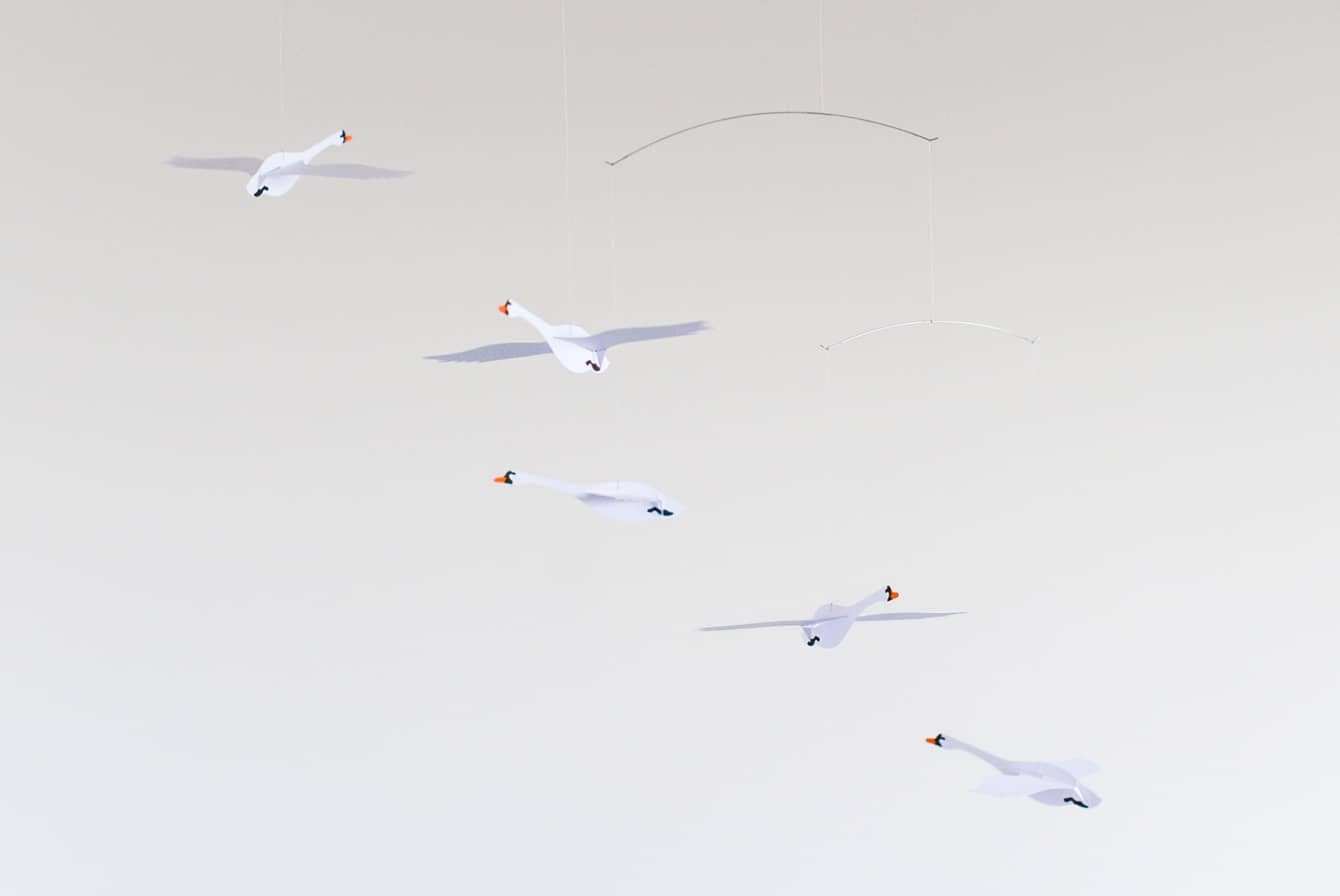 FLENSTED MOBILES/デンマークのモビール（白鳥） - 北欧、暮らしの道具店