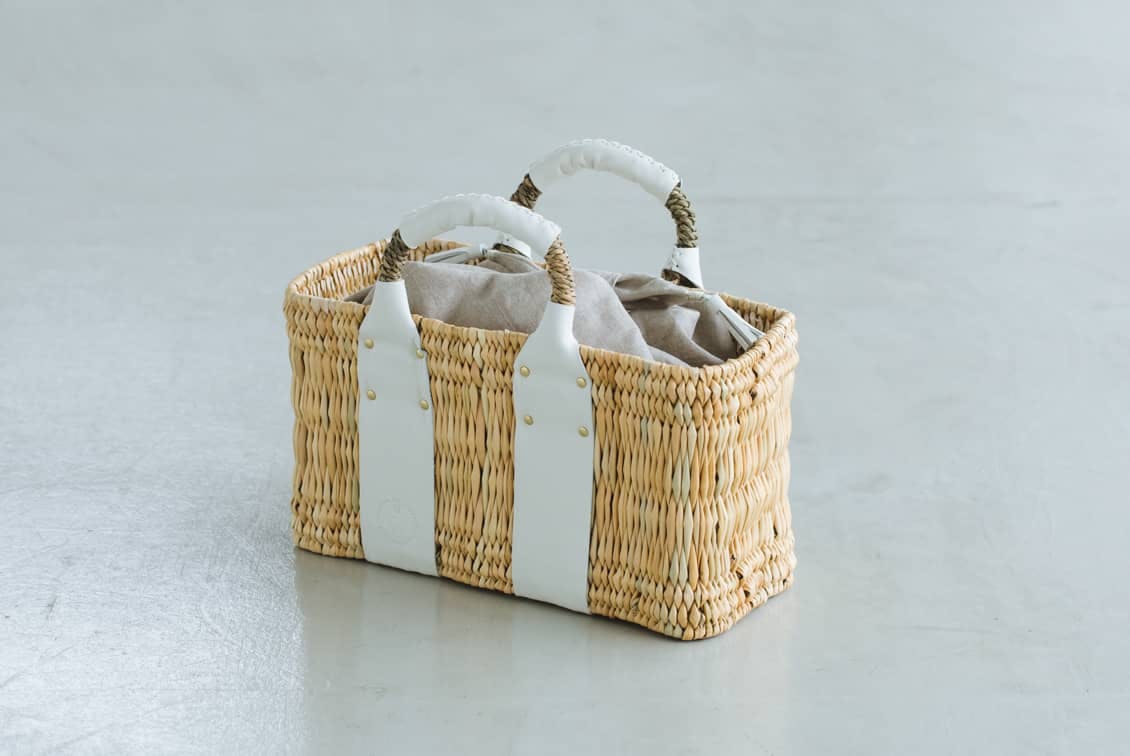 Vlas Blomme/ヴラスブラム/レザーかごバッグ（ホワイト）の商品写真