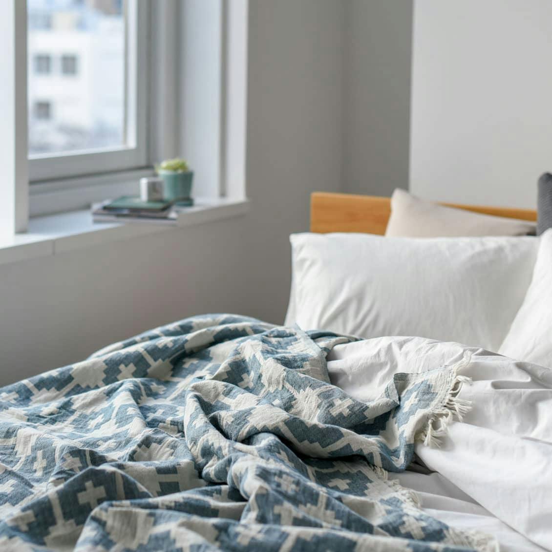 BRITA SWEDEN / コットンブランケット / FLOWER - 北欧、暮らしの道具店