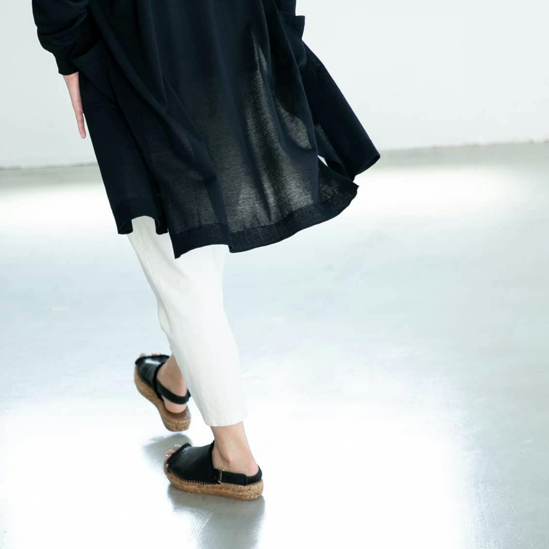 首もとまで安心」UVカットのロングカーディガン - 北欧、暮らし