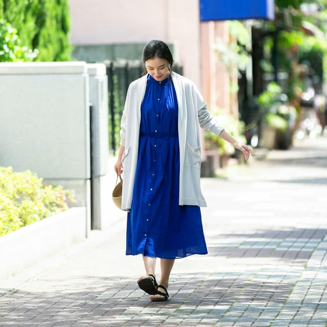 首もとまで安心」UVカットのロングカーディガン - 北欧、暮らし