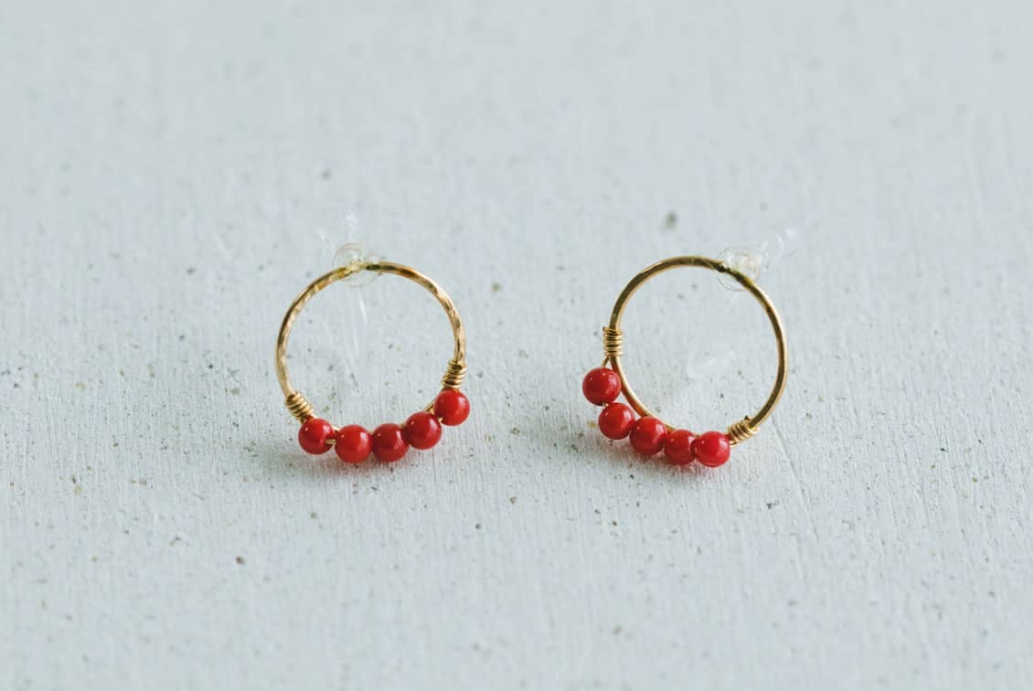 minikin / イヤリング（レッドコーラル）の商品写真