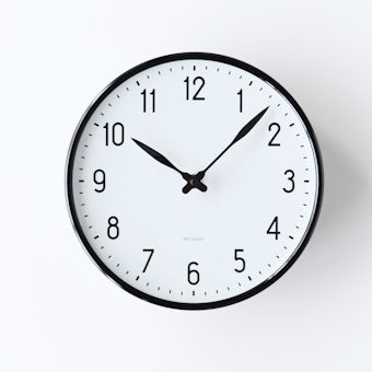 ARNE JACOBSEN/アルネ・ヤコブセン/STATION/壁掛け時計(21cm)の商品写真