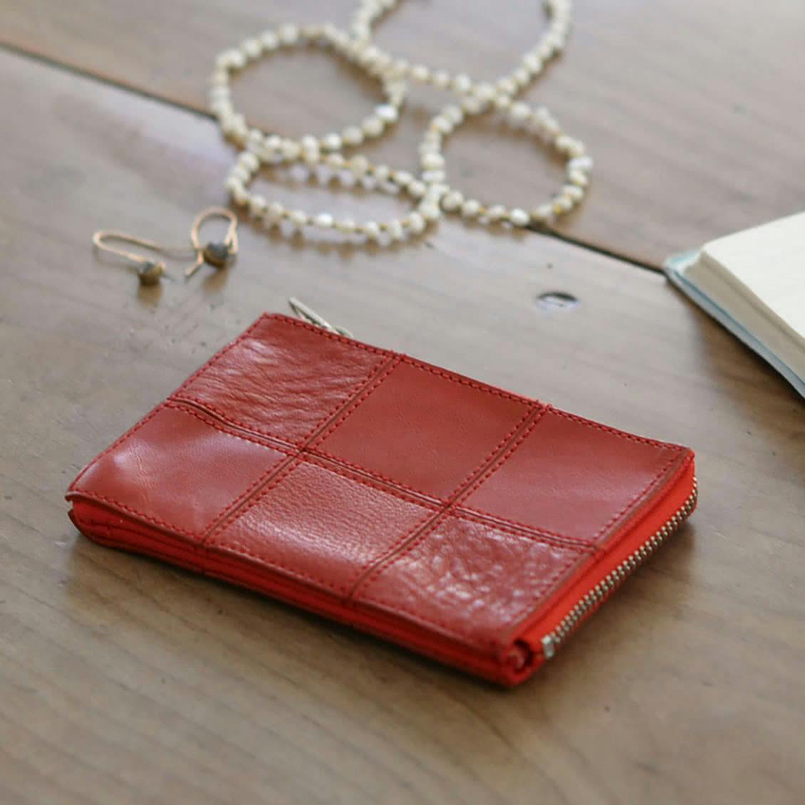 yes/イエス/スクエア/カードケース（レッド）の商品写真