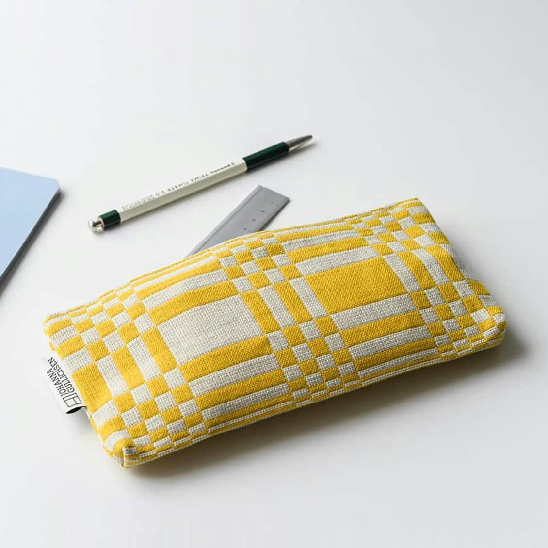 【次回入荷時期未定】Johanna Gullichsen/ヨハンナ・グリクセン/ポーチ（イエロー）の商品写真