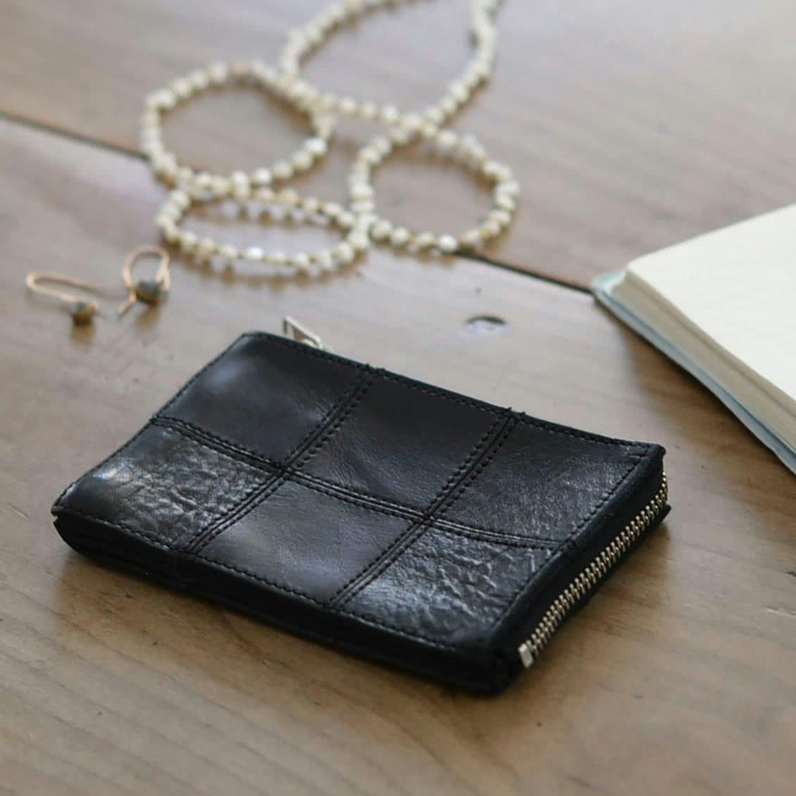 yes/イエス/スクエア/カードケース（ブラック）の商品写真