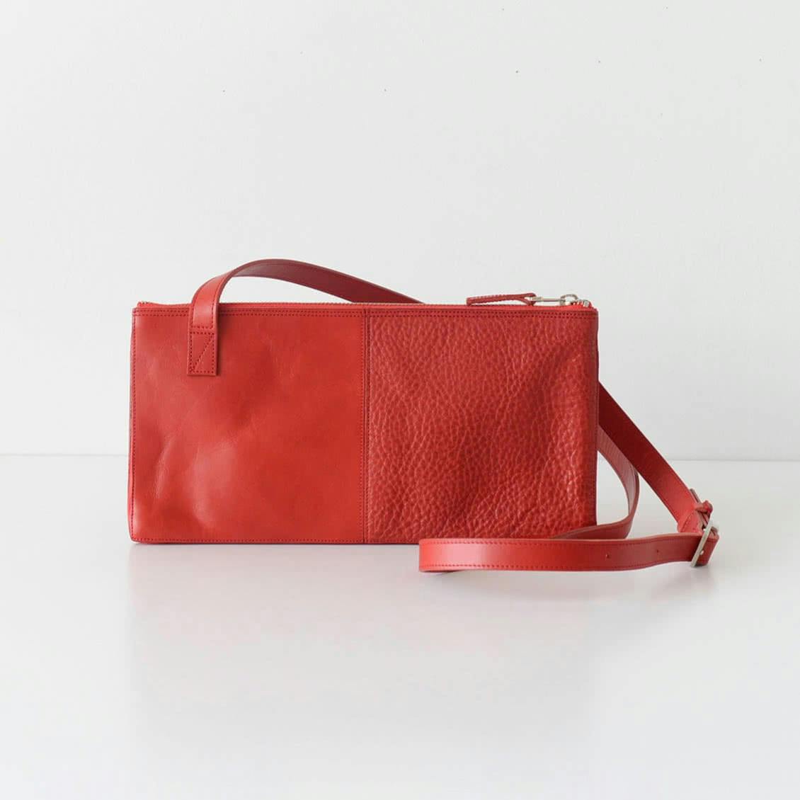 yes/イエス/ スクエアショルダーバッグ（レッド）の商品写真