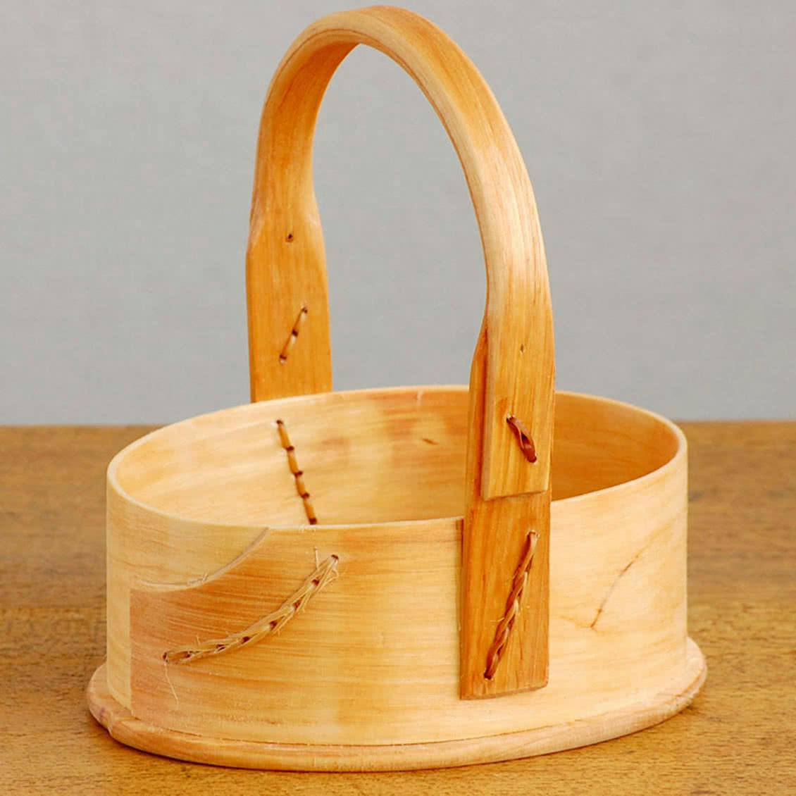 【取り扱い終了】ヘムスロイド/SKANDINAVISK HEMSLOJD/ハンドル付きバスケット（M)の商品写真