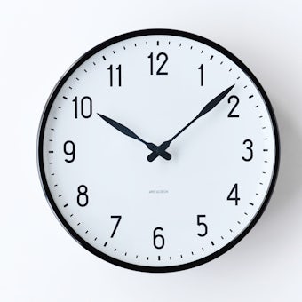 ARNE JACOBSEN/アルネ・ヤコブセン/STATION/壁掛け時計(29cm)の商品写真