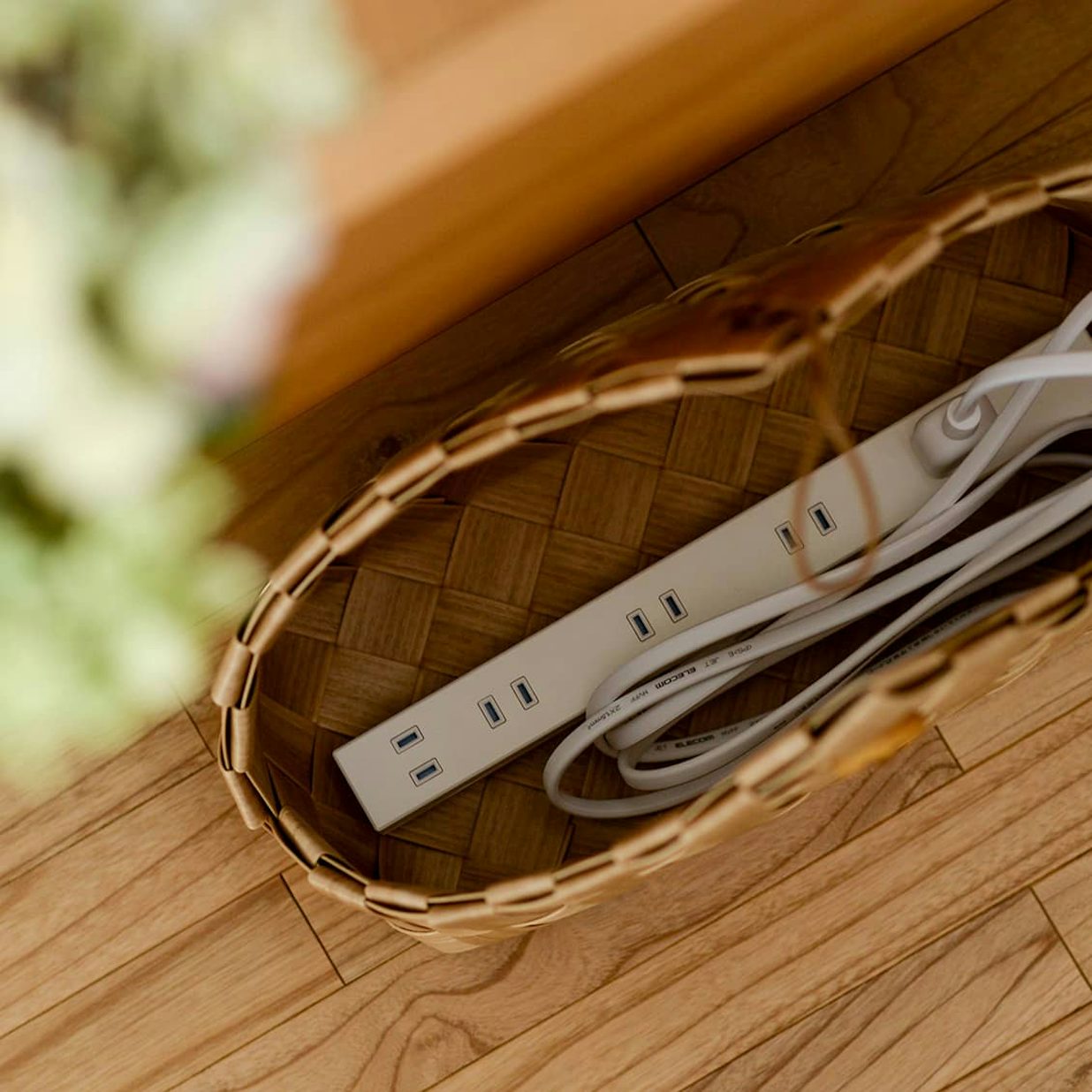 インテリアになじむケーブル収納バスケット 北欧 暮らしの道具店 インテリアになじむケーブル収納バスケット 北欧 暮らしの道具店