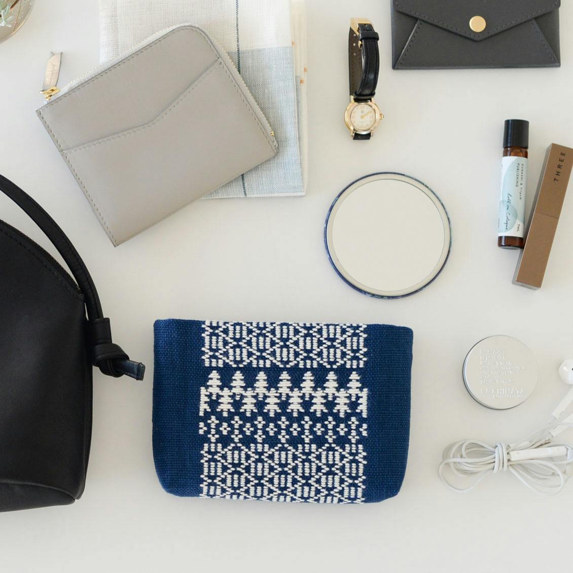 北欧暮らしの道具店　こぎん刺しポーチ
