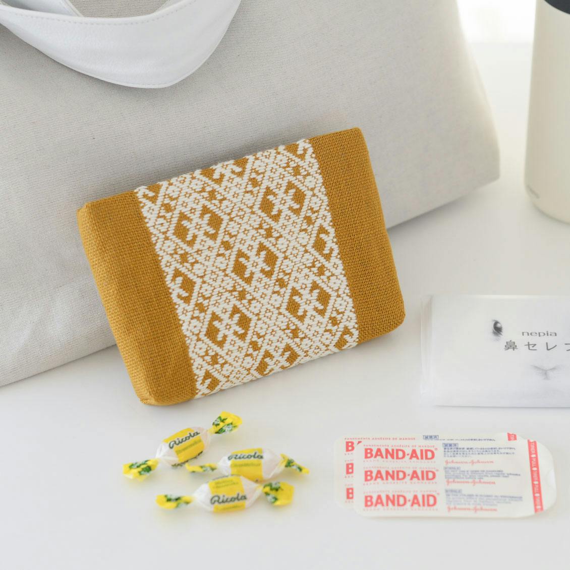 北欧暮らしの道具店　こぎん刺しポーチ