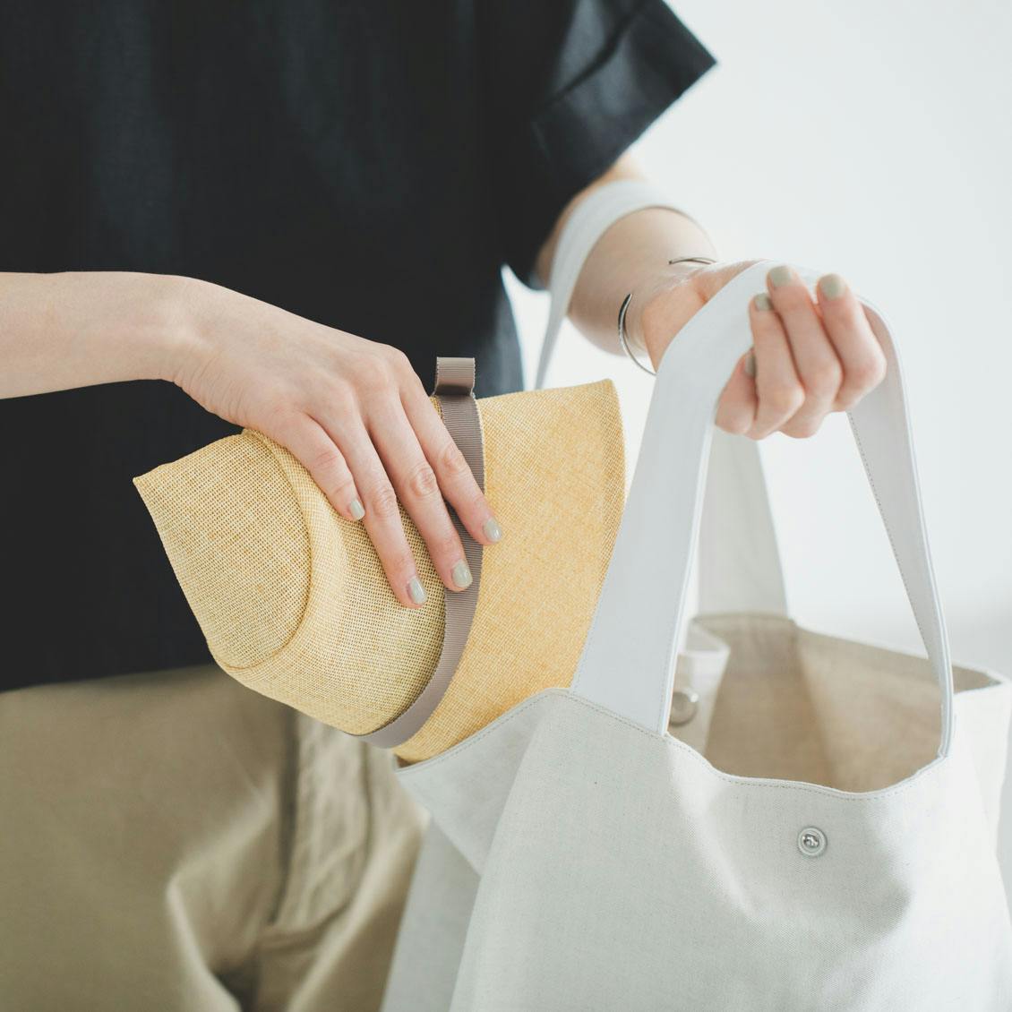 たたんでバッグにしまえる、ペーパーハット / 帽子 - 北欧、暮らしの道具店