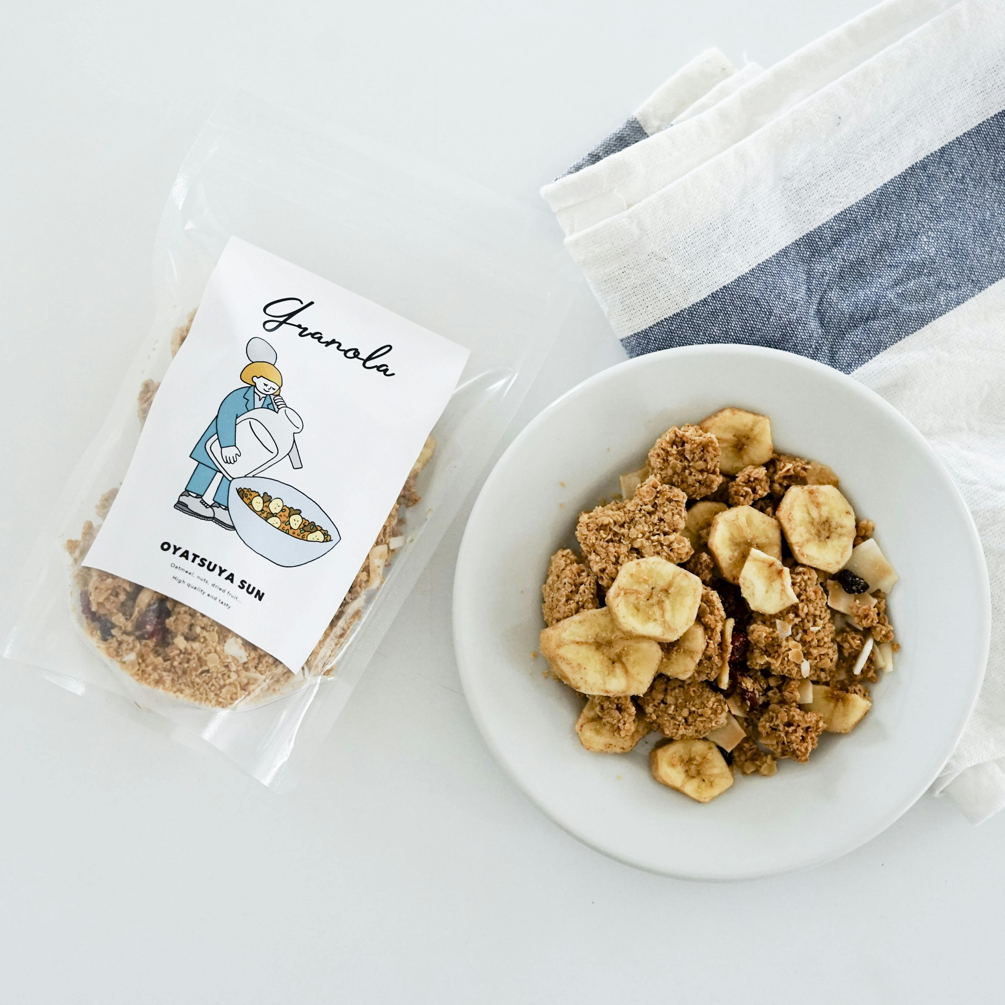 メープルバナナグラノーラ Oyatsuya Sun 袋 北欧 暮らしの道具店