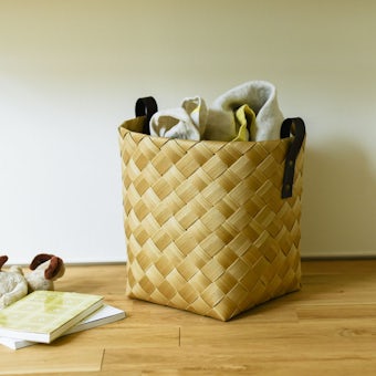 北欧のかごのような、洗える収納バスケット（Lサイズ）の商品写真
