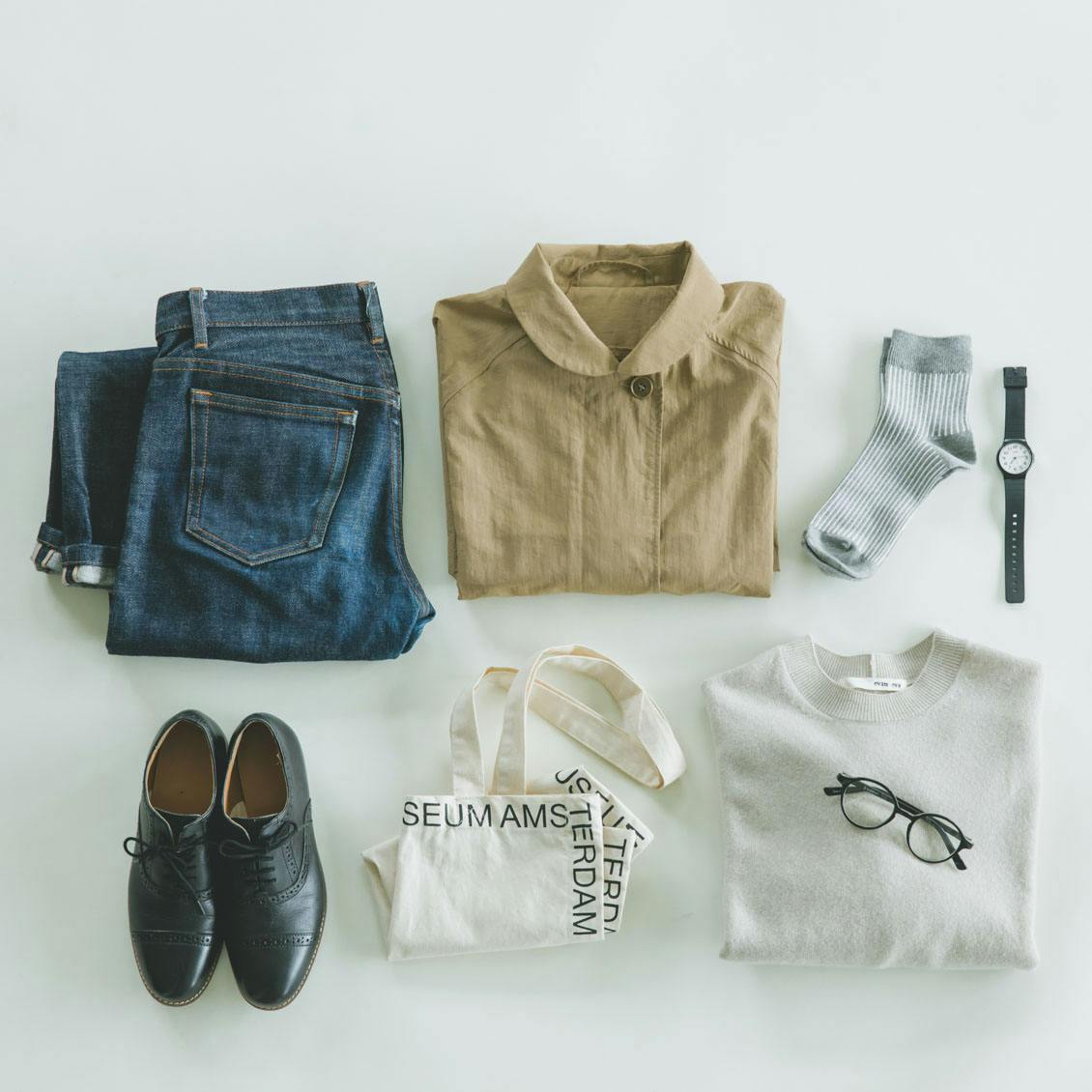 自転車もノーストレス」晴れの日も着たいレインコート（バッグ