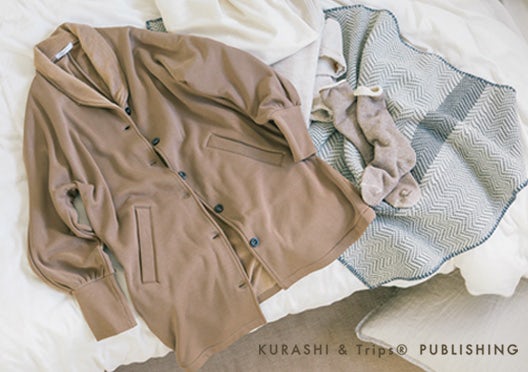 KURASHI&Trips PUBLISHING /「家でのわたしも好きになる」 裏起毛の襟つきルームカーディガンの画像