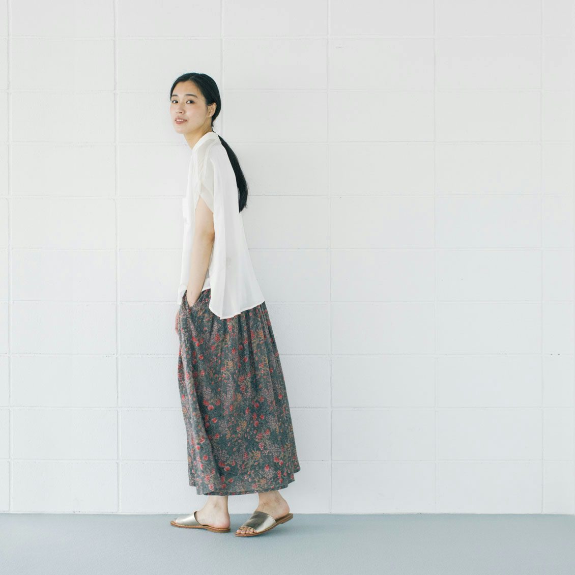 当店別注】SOIL / ギャザースカート / 花柄 - 北欧、暮らしの道具店 当店別注】SOIL / ギャザースカート / 花柄 - 北欧、暮らしの道具店