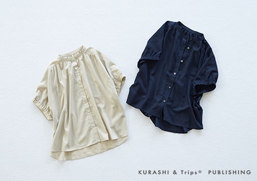 KURASHI&Trips PUBLISHING / 「ひらり、つや感をまとう」ギャザー袖のブラウスの画像