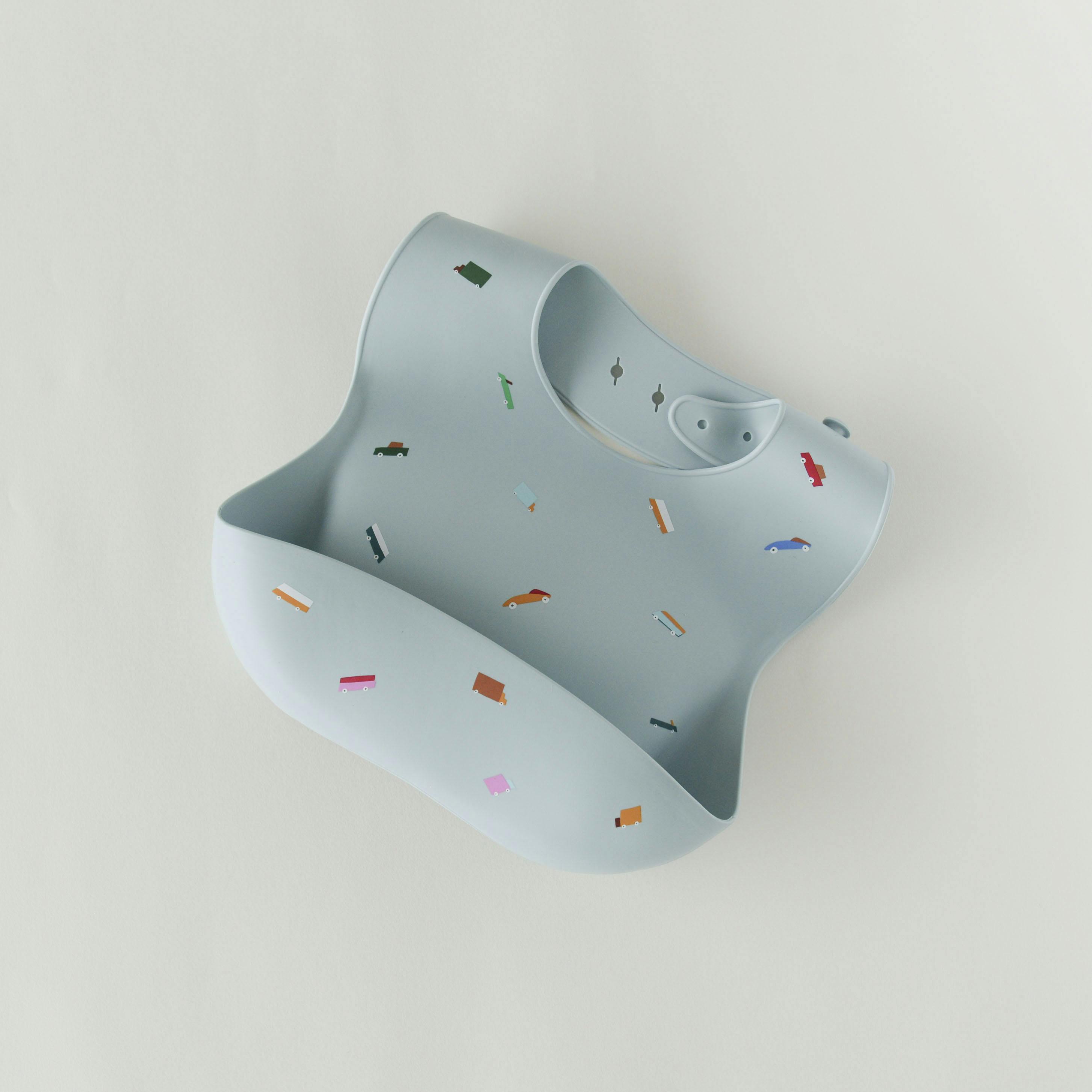 mushie / シリコンビブ（のりもの）の商品写真