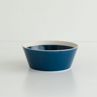 yumiko iihoshi porcelain × 木村硝子店 / dishes / ボウル (径12.5cm) /インクブルーの商品写真
