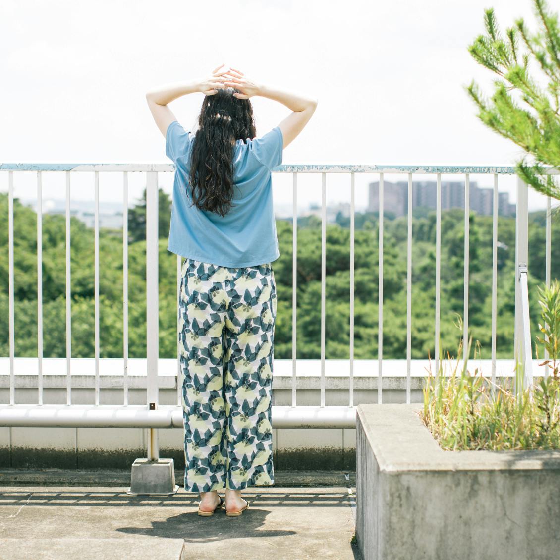 心が旅する柄ボトムス - 北欧、暮らしの道具店