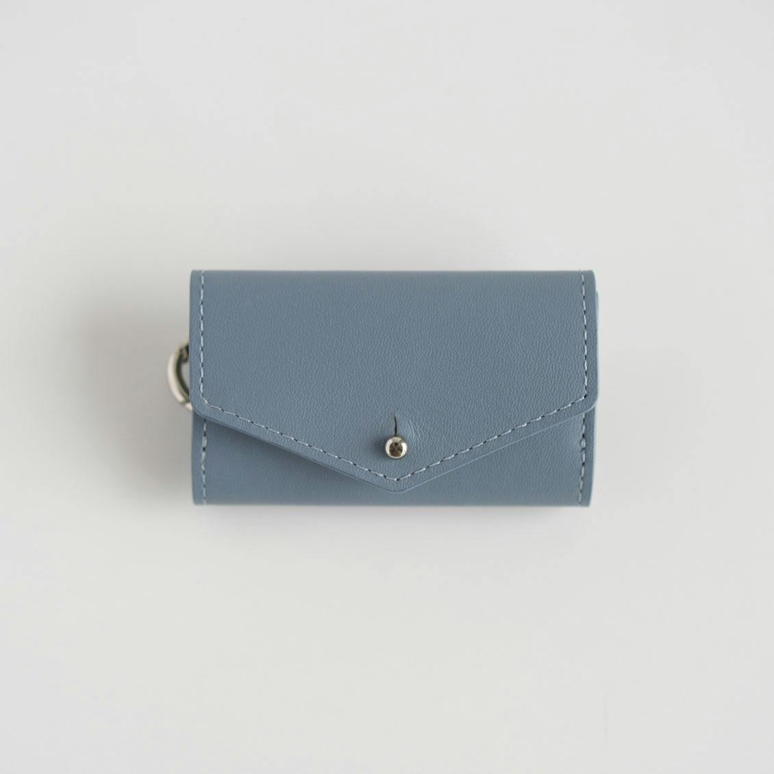 【取り扱い終了】「小さく見えて収納上手」本革のキーケース / スモークブルーの商品写真