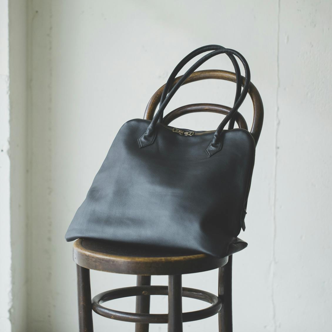 CLASKA & THE FACTORY / レザートートバッグ / Silva Tote Bag Leather