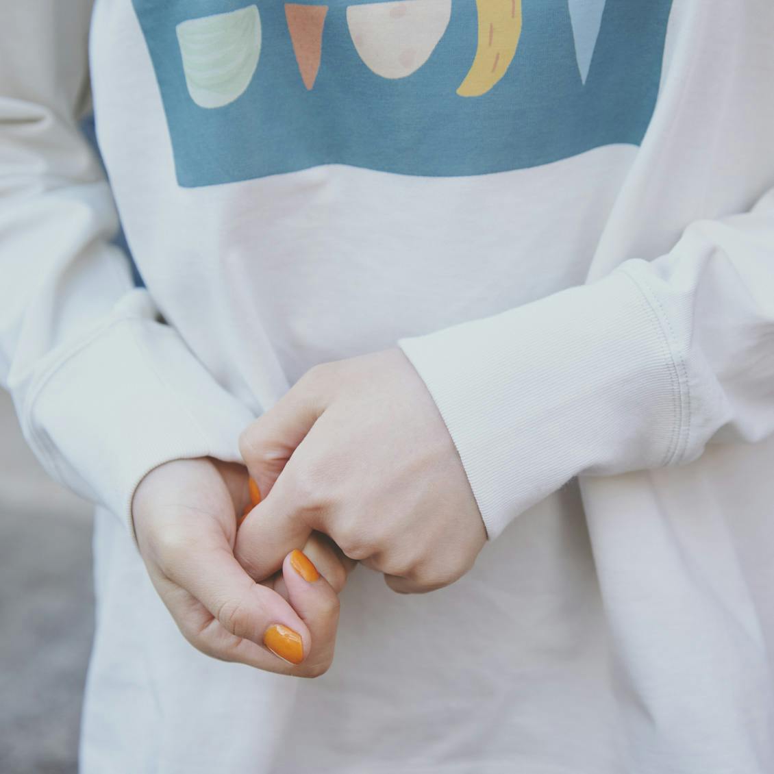 ひとりごとエプロン」ロングTシャツ - 北欧、暮らしの道具店