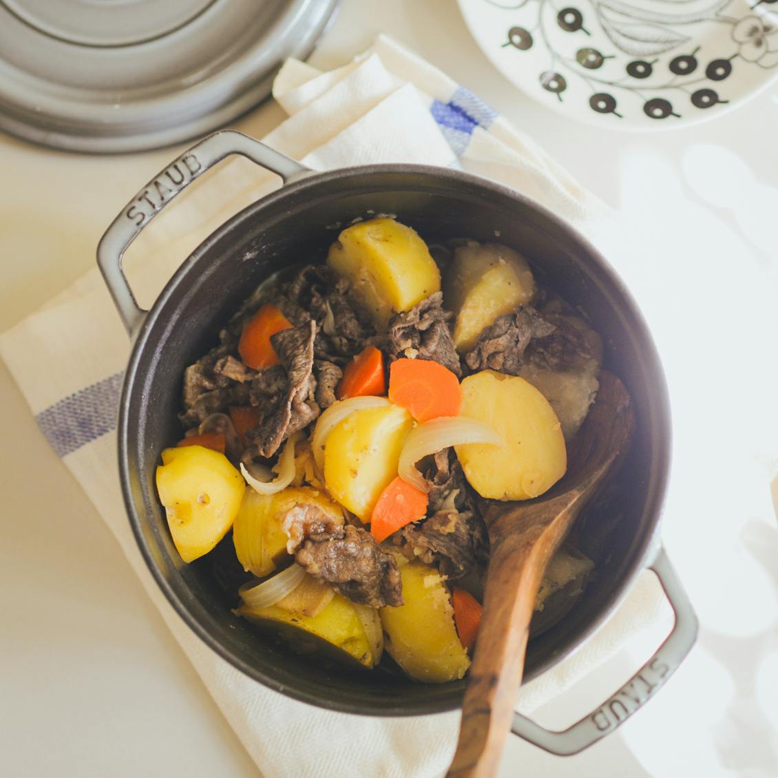 STAUB / ストウブ / ピコ・ココット / 22cm(ブラック、グレー STAUB / ストウブ / ピコ・ココット / 22cm(ブラック、グレー