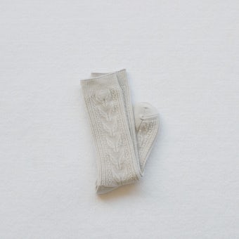 【今季終了】ヘリンボーン編みの靴下 / ミルキーグレーの商品写真