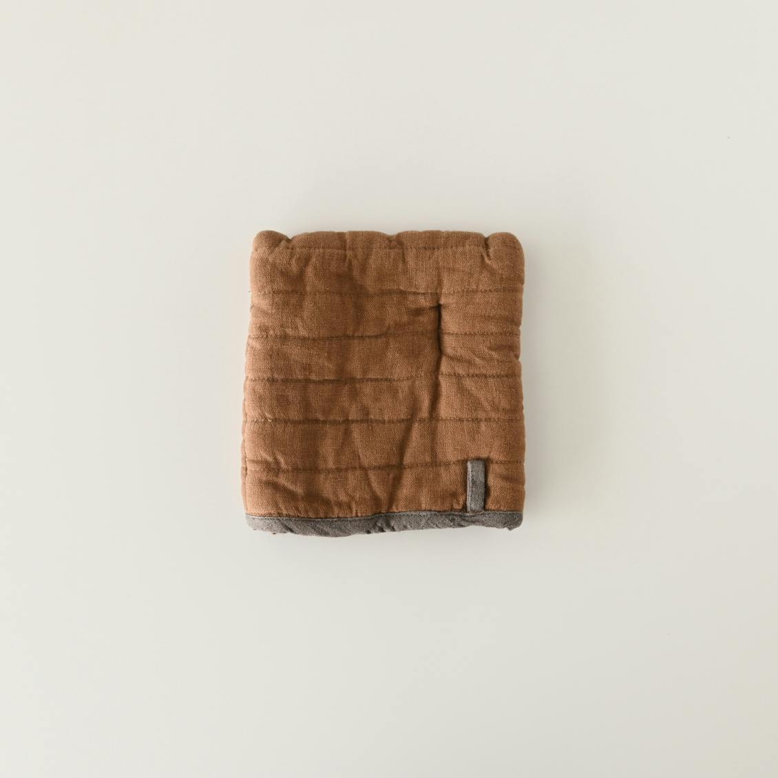 lino e lina/スクエアミトン/マノン ブラウンオーカーの商品写真