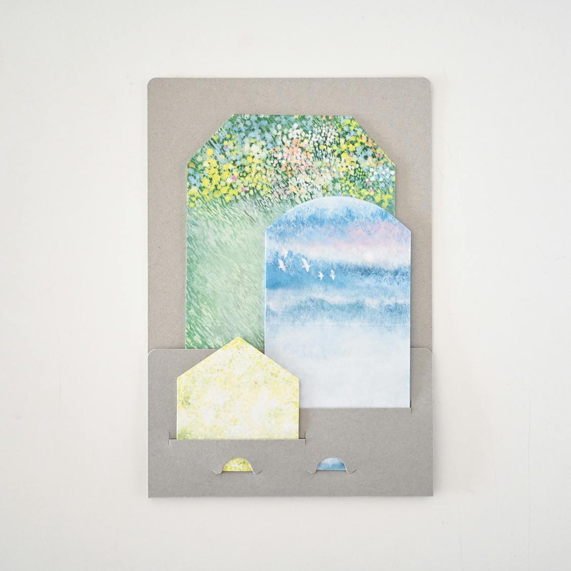 やさしい景色を贈る」3つの絵柄の一筆箋セット(45枚入り やさしい景色を贈る」3つの絵柄の一筆箋セット(45枚入り