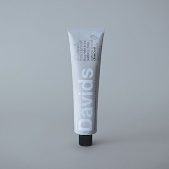 Davids / ホワイトニングトゥースペースト / 歯磨き粉（チャコール）の商品写真