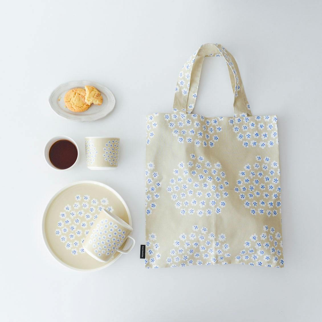 marimekko / マリメッコ / PUKETTI / プケッティ / プレート20cm（ベージュ×ブルー） - 北欧、暮らしの道具店