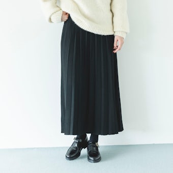 【今季終了】「ひらり、ときめく」ワザあり編み地のニットプリーツスカート / ブラック / Mサイズの商品写真