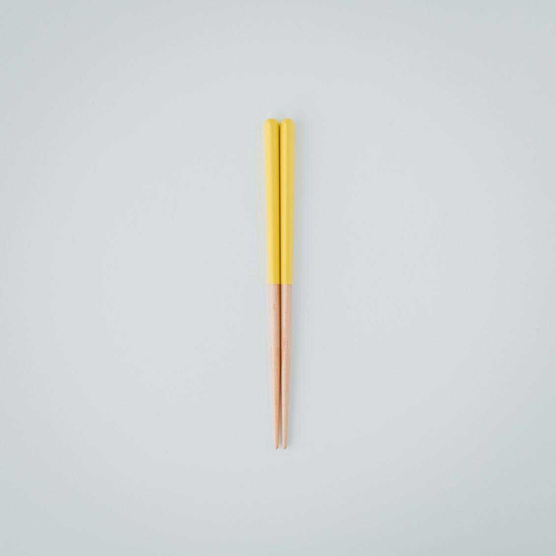 手になじむ三角形のお箸 / イエロー / 18cmの商品写真