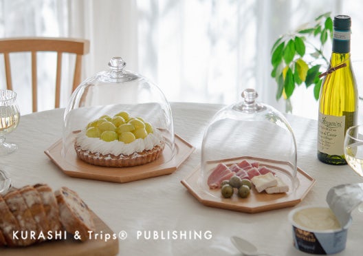 KURASHI&Trips PUBLISHING/ガラスドームと天然木のプレートセットの画像