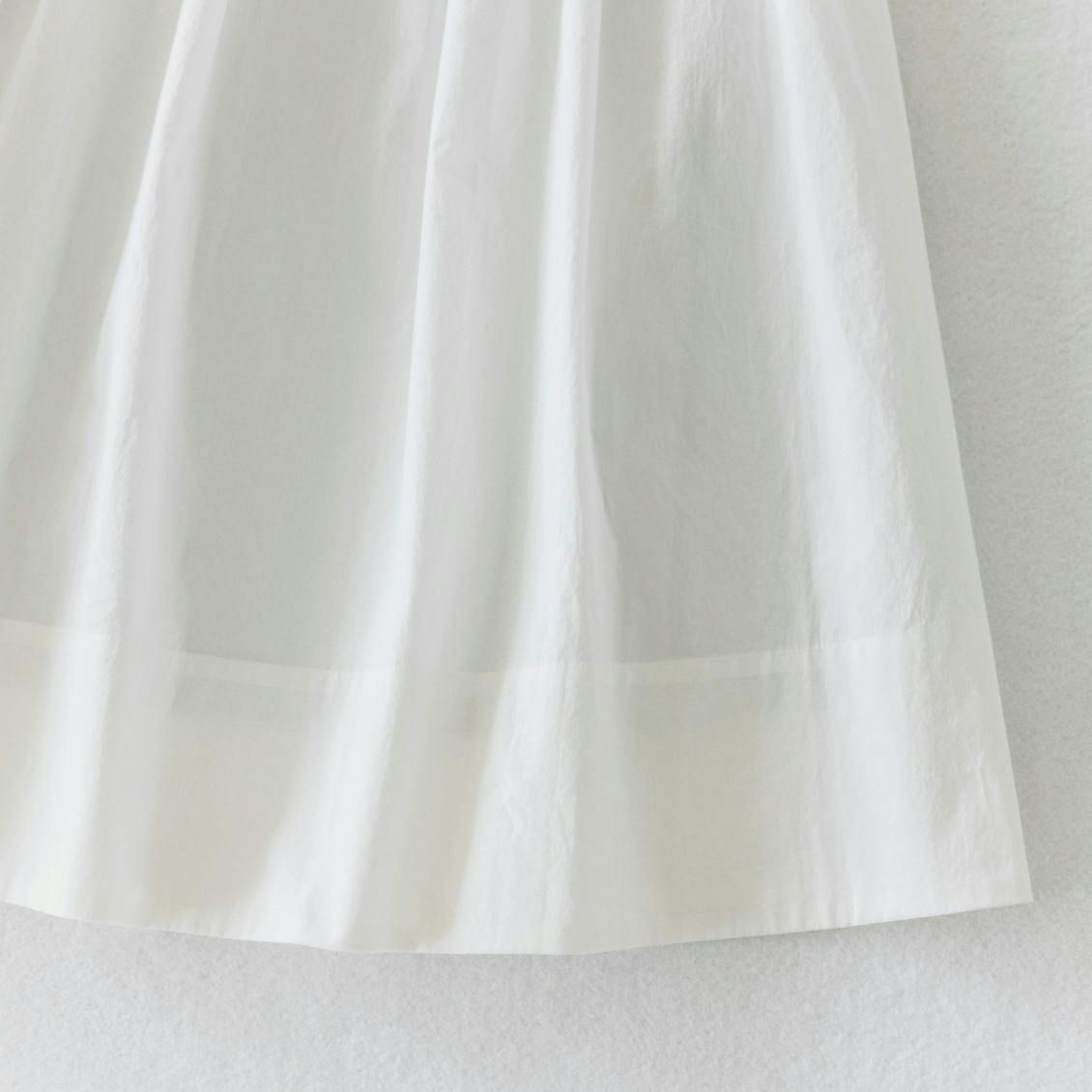 凛とした、大人のための白スカート（S / M サイズ） - 北欧、暮らしの 