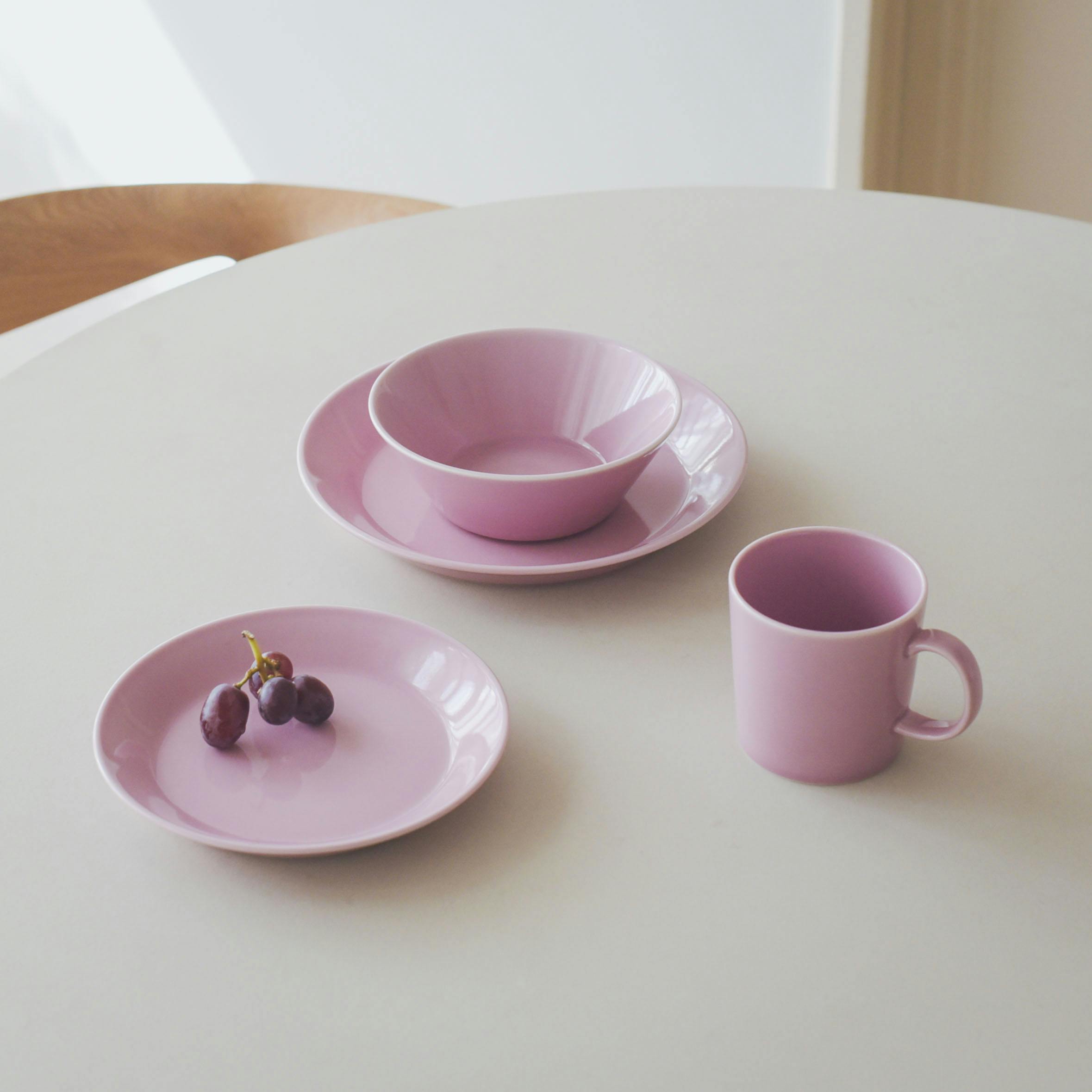 限定カラー】iittala / イッタラ / Teema / ティーマ / プレート / 17cm / ローズ - 北欧、暮らしの道具店