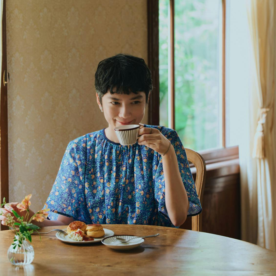 未使用✨北欧暮らしの道具店『この夏、柄にときめく』大人のためのサマーワンピース この夏、柄にときめく」大人のためのサマーワンピース - 北欧