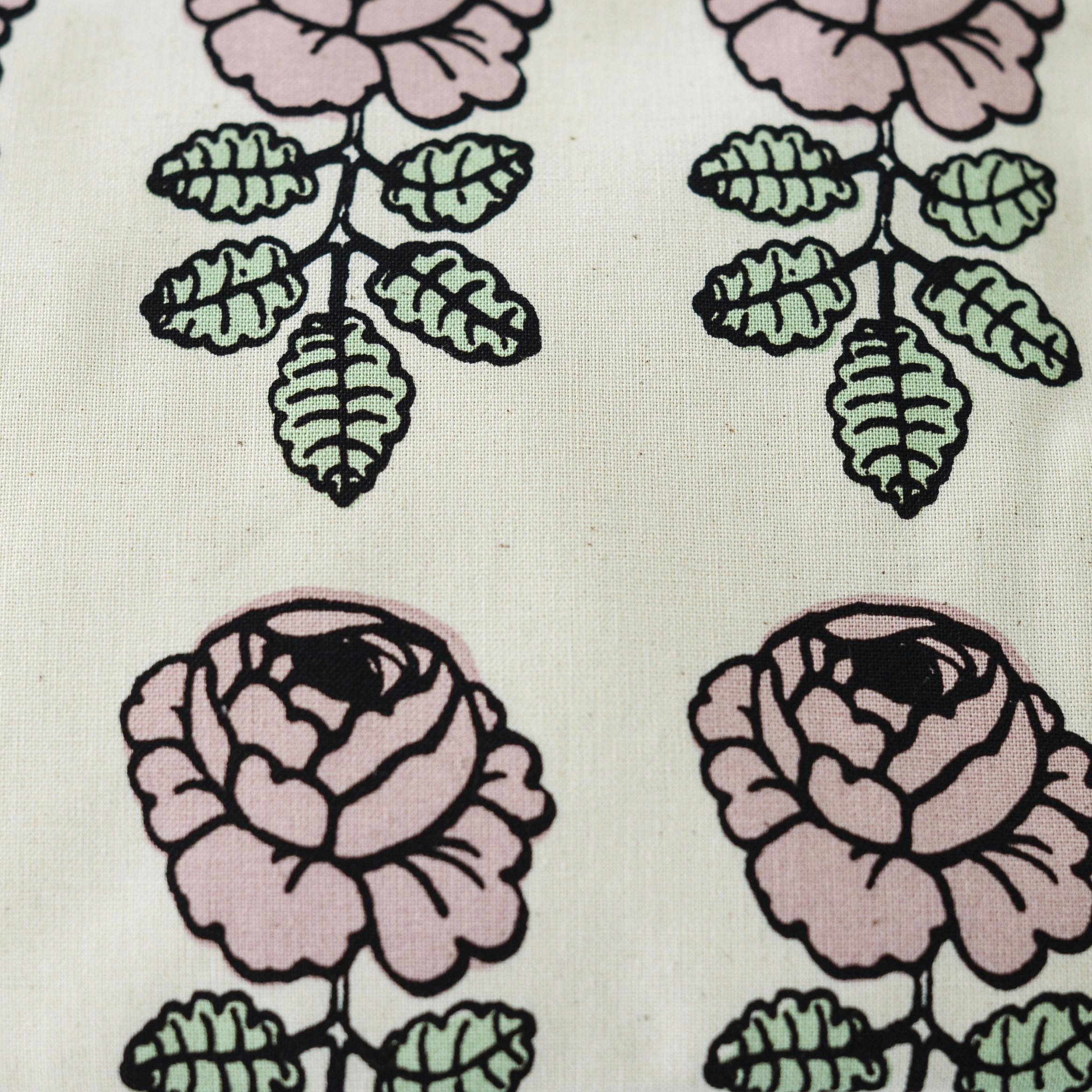 【日本限定】マリメッコ ヴィヒキルース がま口ポーチ （ピンク）/ marimekko Vihkiruusu Puolikas Kukkaro