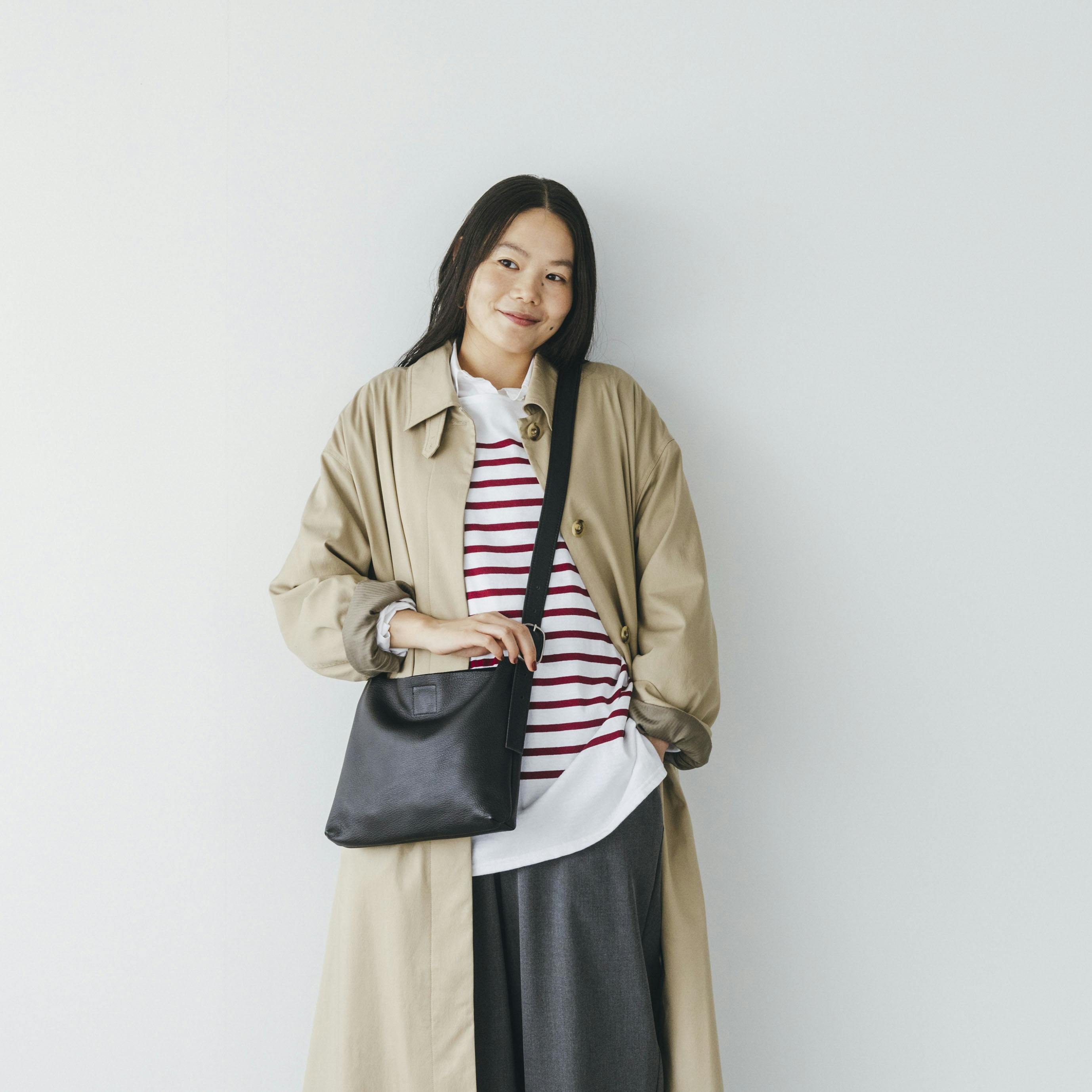 ATELIER 4.5 / レザーショルダーバッグ - 北欧、暮らしの道具店