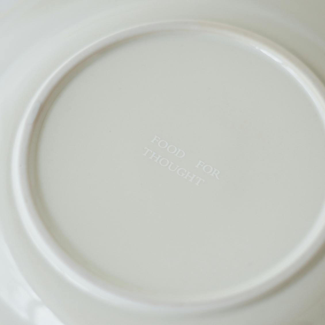 FOOD FOR THOUGHT 花リムプレートM（21cm） - 北欧、暮らしの道具店