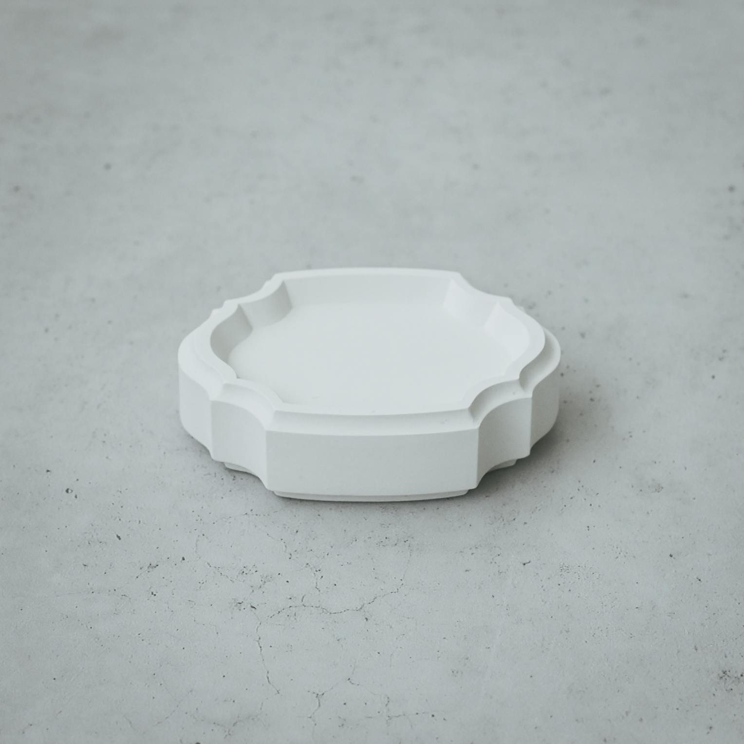 珪藻土でつくった、ちいさなアロマストーン / ホワイトの商品写真