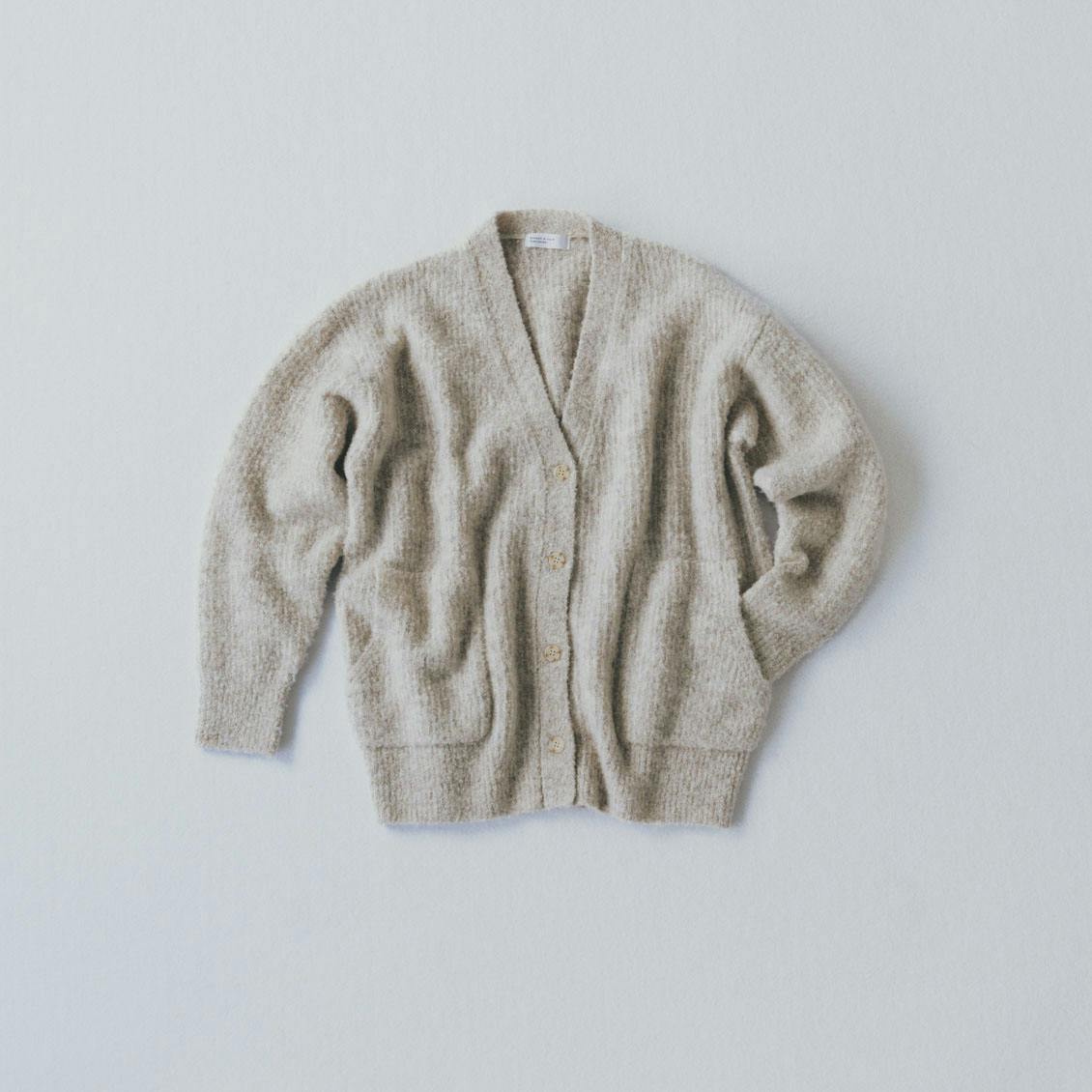 1675　北欧暮らしの道具店　アルパカ混のブークレカーディガン やわらかに、品よく」アルパカ混のブークレカーディガン - 北欧