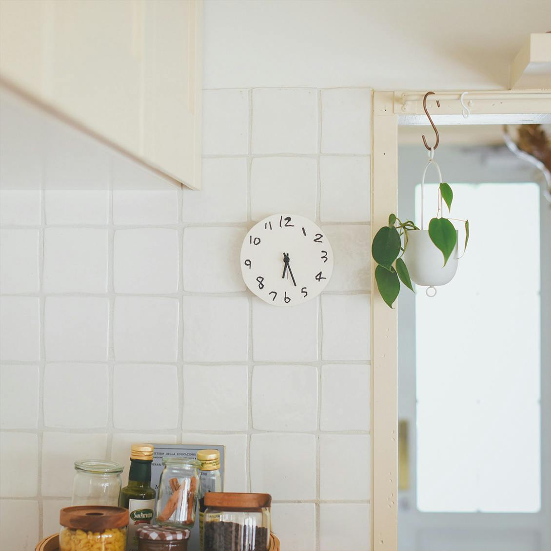 About ' wall clock / 壁掛け時計 - 北欧、暮らしの道具店