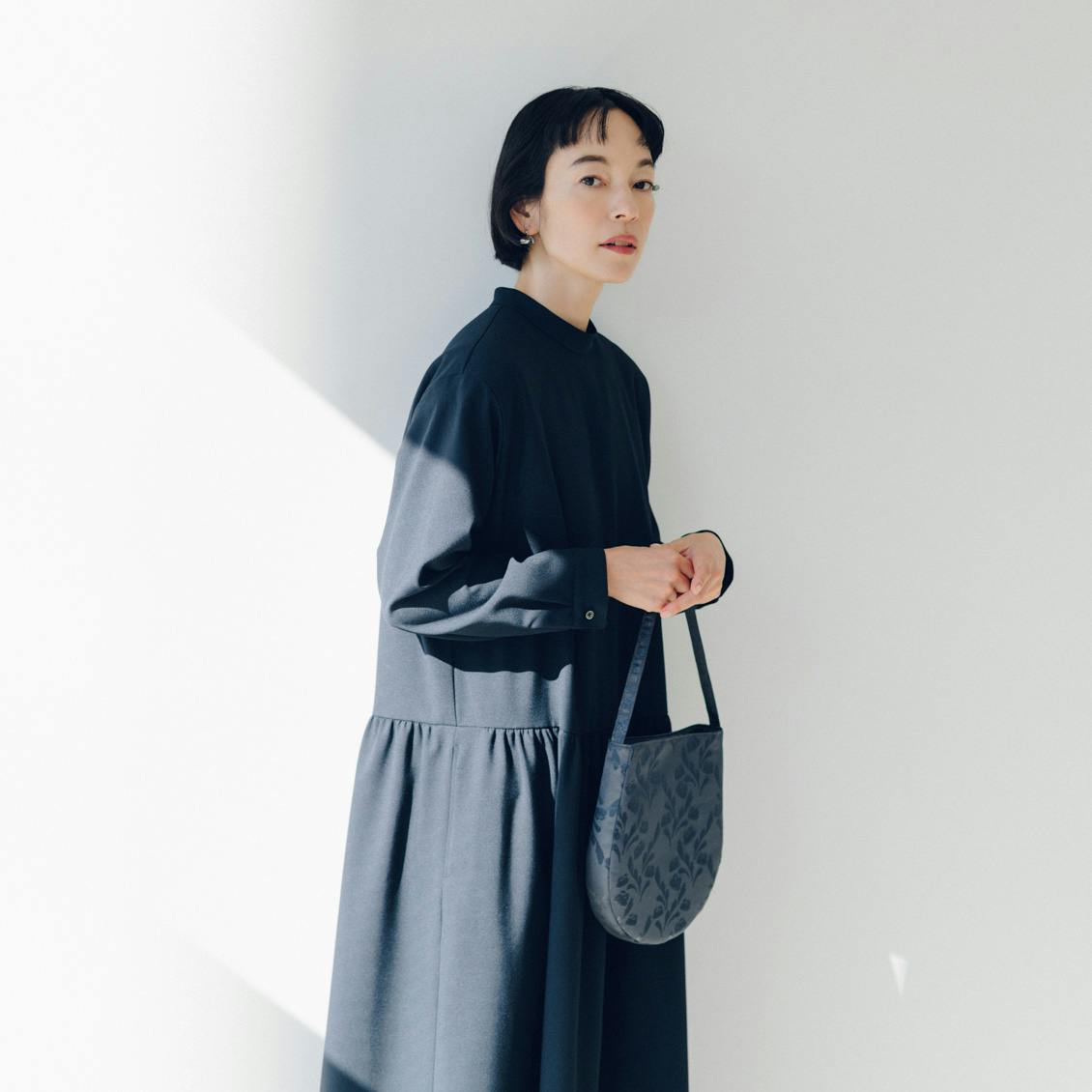 私らしく、ハレの日を」シワになりにくいフォーマルワンピース
